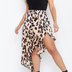 Plus Size Boohoo Asymmetrical Leopard Skirt